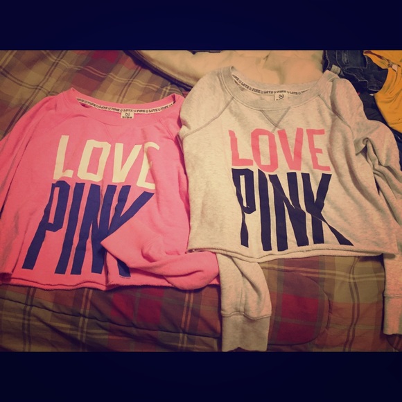 Pink crop sweatshirts