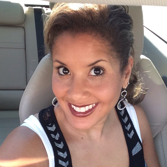 🛍 Meet your Buyer/Seller - Picture 2 of 3