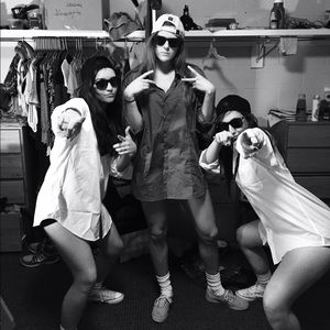 Meet your Posher, Monica