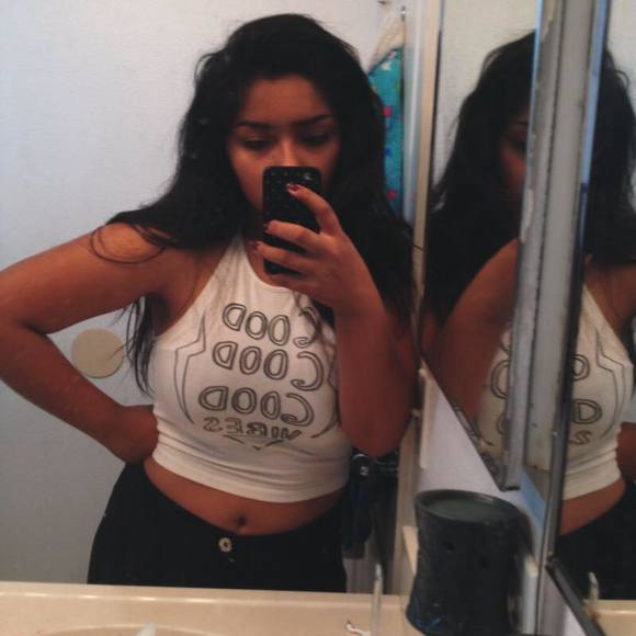 Meet your Posher, Destiny