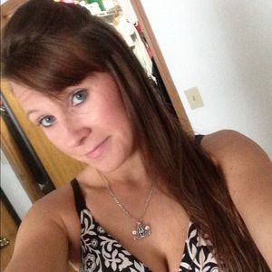 Meet your Posher, Krista