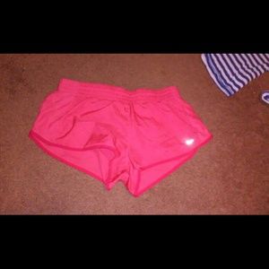 dri fit nike peach running shorts