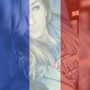 Meet your Posher, Kasey