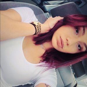 Meet your Posher, Triana