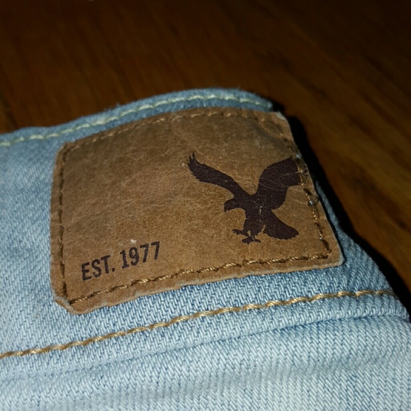 American eagle - Picture 3 of 4