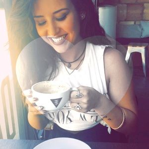 Meet your Posher, Brittany