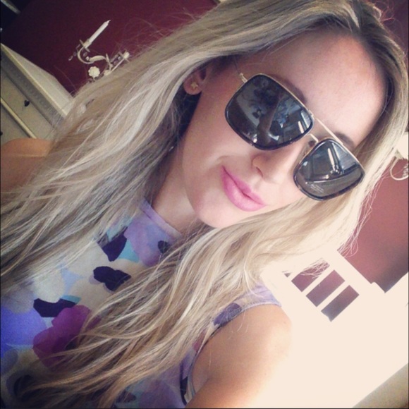 Celine Accessories - 🆕Celine Hamptons Sunglasses