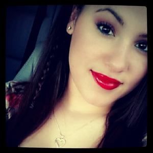 Meet your Posher, Jailene
