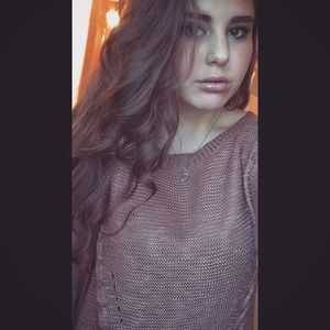 Meet your Posher, Alanna