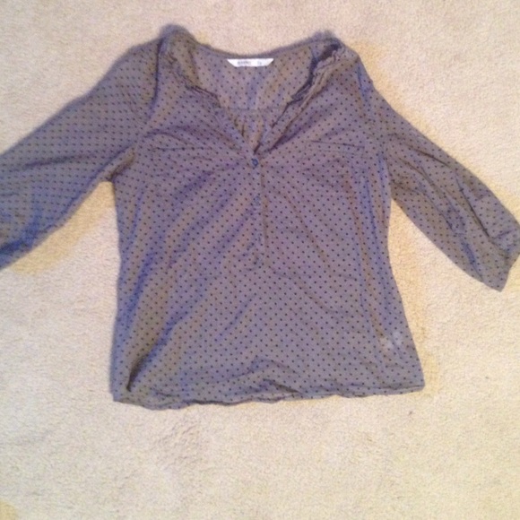 Old navy polka dot blouse