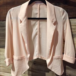Light pink crop blazer