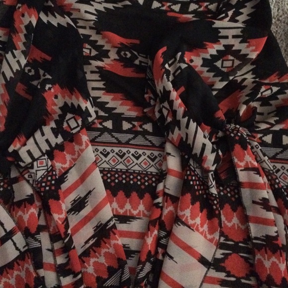 Cover ups - Picture 3 of 3