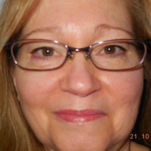 Meet your Posher, Debra