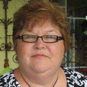 Meet your Posher, Beverly