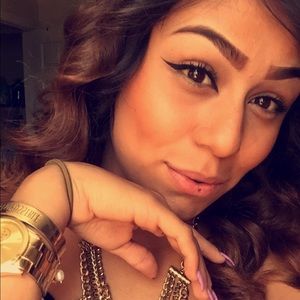 Meet your Posher, Les