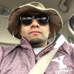 Meet your Posher, Alex