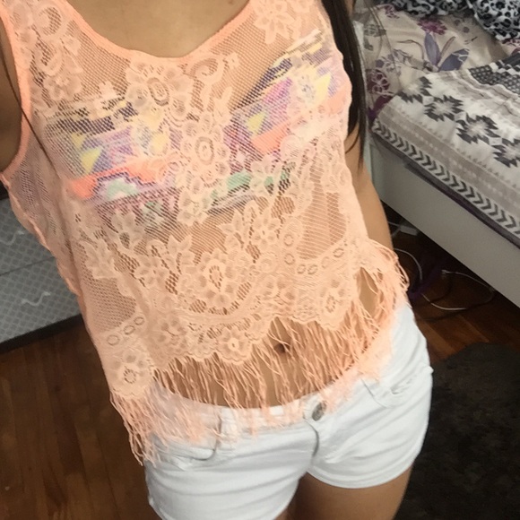 (Bundle) Fringe lace tank - Picture 4 of 4