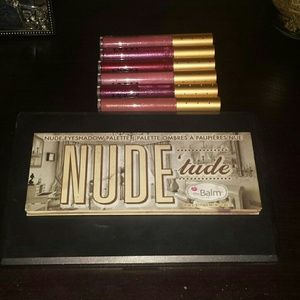 RESERVED MAKE UP BUNDLE