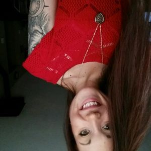 Meet your Posher, Alisia