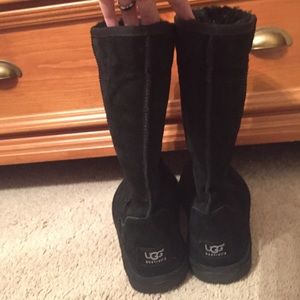 Ugg size 8 perfect condition