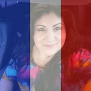 Meet your Posher, Lucy