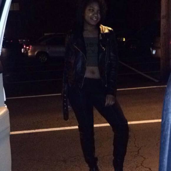 Meet your Posher, Love