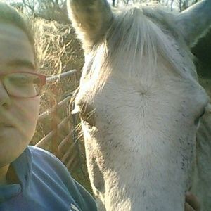 Meet your Posher, Amelia