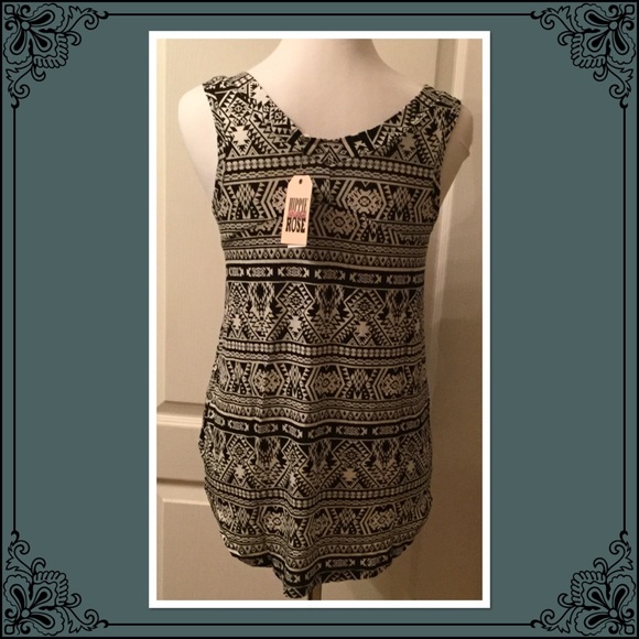 Hippie Rose Juniors' Printed A-Line Tank - Picture 3 of 4