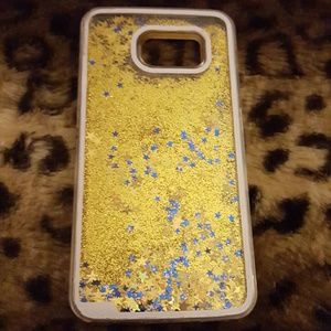 Gold cell phone case from samsung galaxy s6
