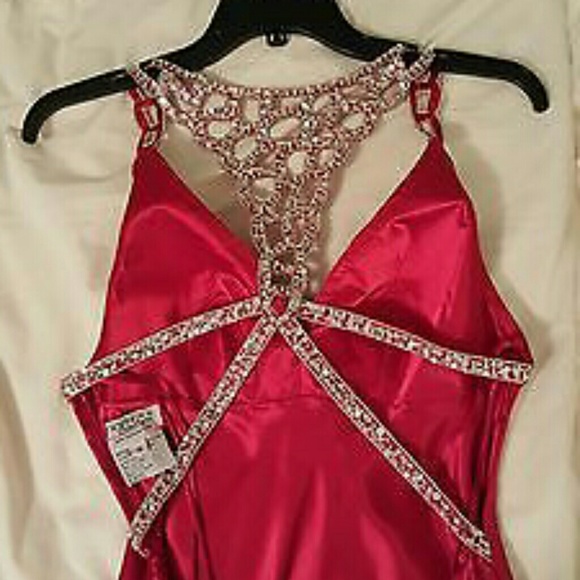 Prom Dress - Picture 2 of 4