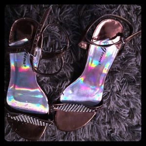 Pretty rhinestone kitten heels size 7
