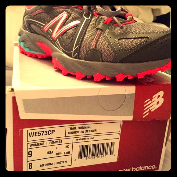 New Balance Size 9B Style WE573CP NWOT