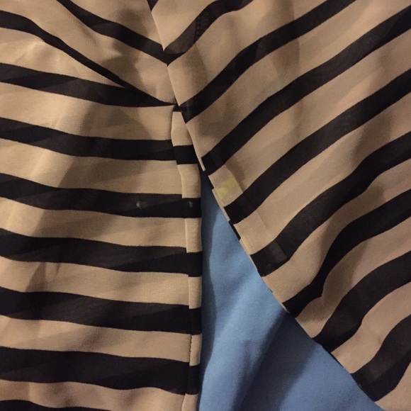 Long sleeve striped blouse - Picture 3 of 3
