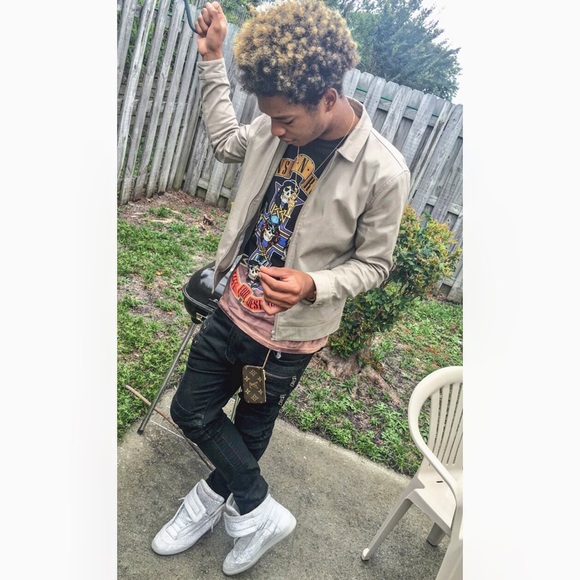 Meet your Posher, Trence - Picture 2 of 2