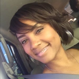 Meet your Posher, Cora