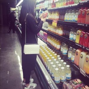 Meet your Posher, Jia xin