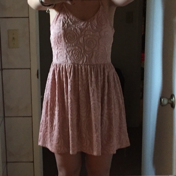 Pink floral dress - Picture 3 of 3