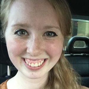 Meet your Posher, Jenna