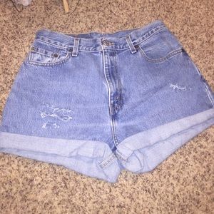 Levi High waisted shorts