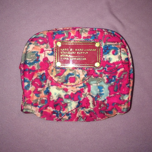 Marc by Marc Jacobs makeup bag