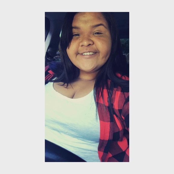 Meet your Posher, Nina