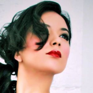 Meet your Posher, Vanessa