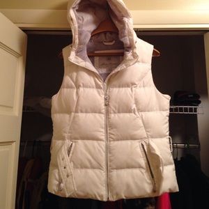 Puffer vest Eddie Bauer cream