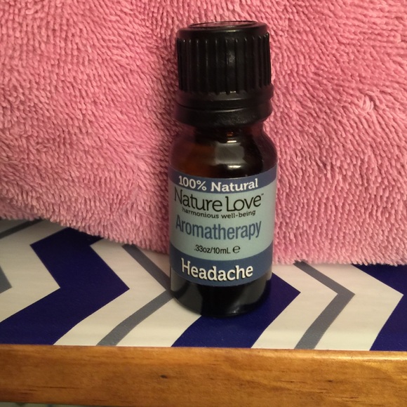 Full bottle.Nature love aromatherapy headache oil - Picture 1 of 1