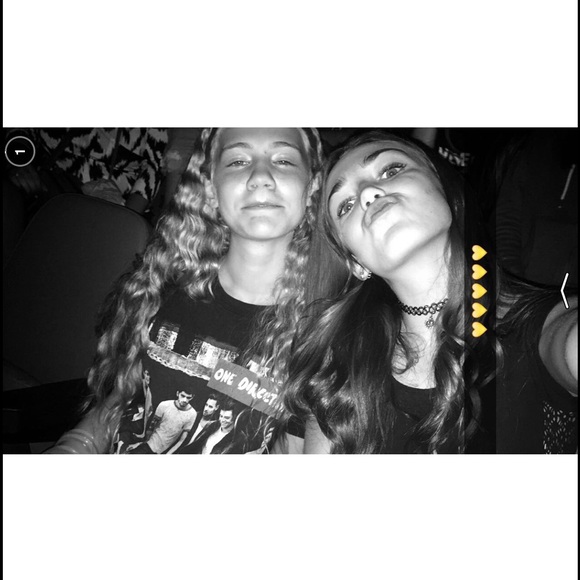 Meet your Posher, Becca