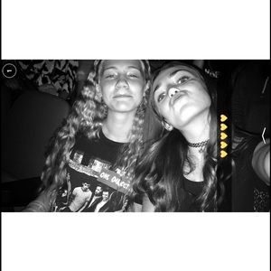 Meet your Posher, Becca