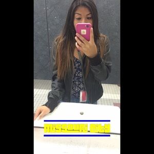 Meet your Posher, Heidy