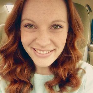 Meet your Posher, Holly