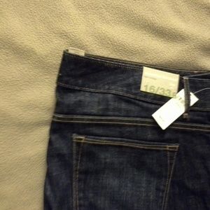 Gap Essential Bootcut Jeans-new with tags