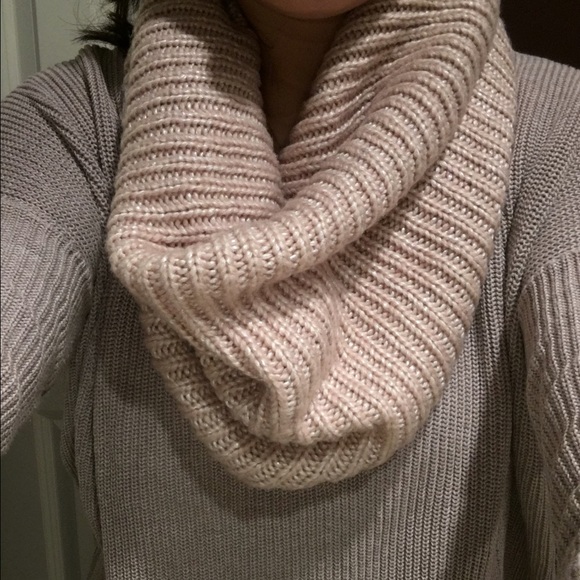 Infinity cowl neck scarf!